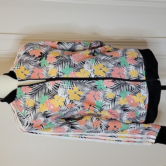 adidas Girls Multicolor Floral Superstar Track Jacket - Picture 2 of 9